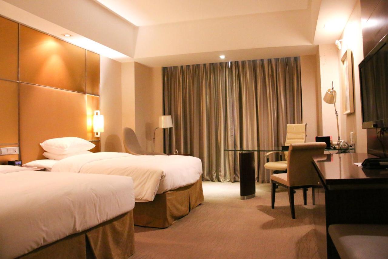 Crowne Plaza Yantai Sea View By Ihg Hotel Kültér fotó