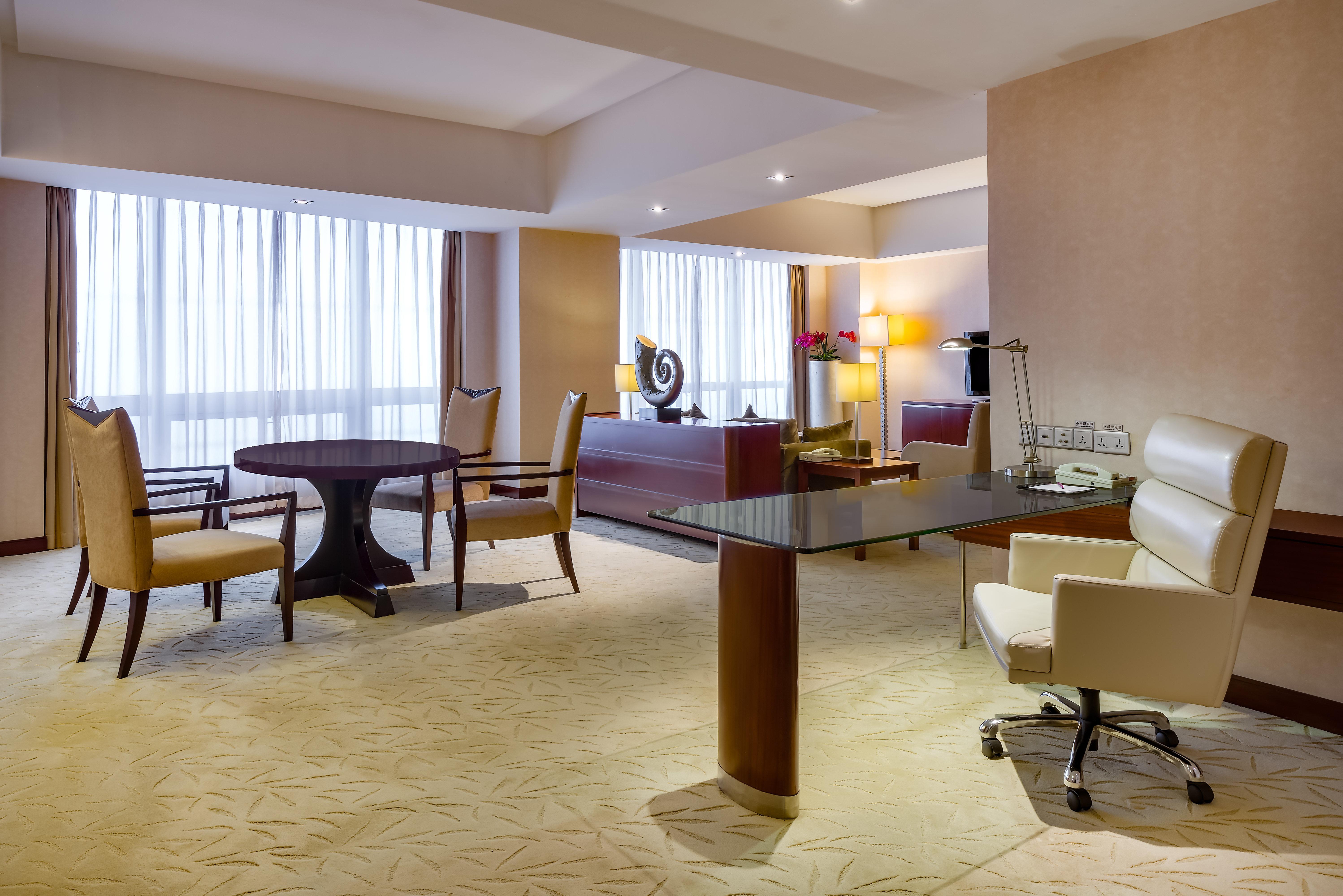 Crowne Plaza Yantai Sea View By Ihg Hotel Kültér fotó