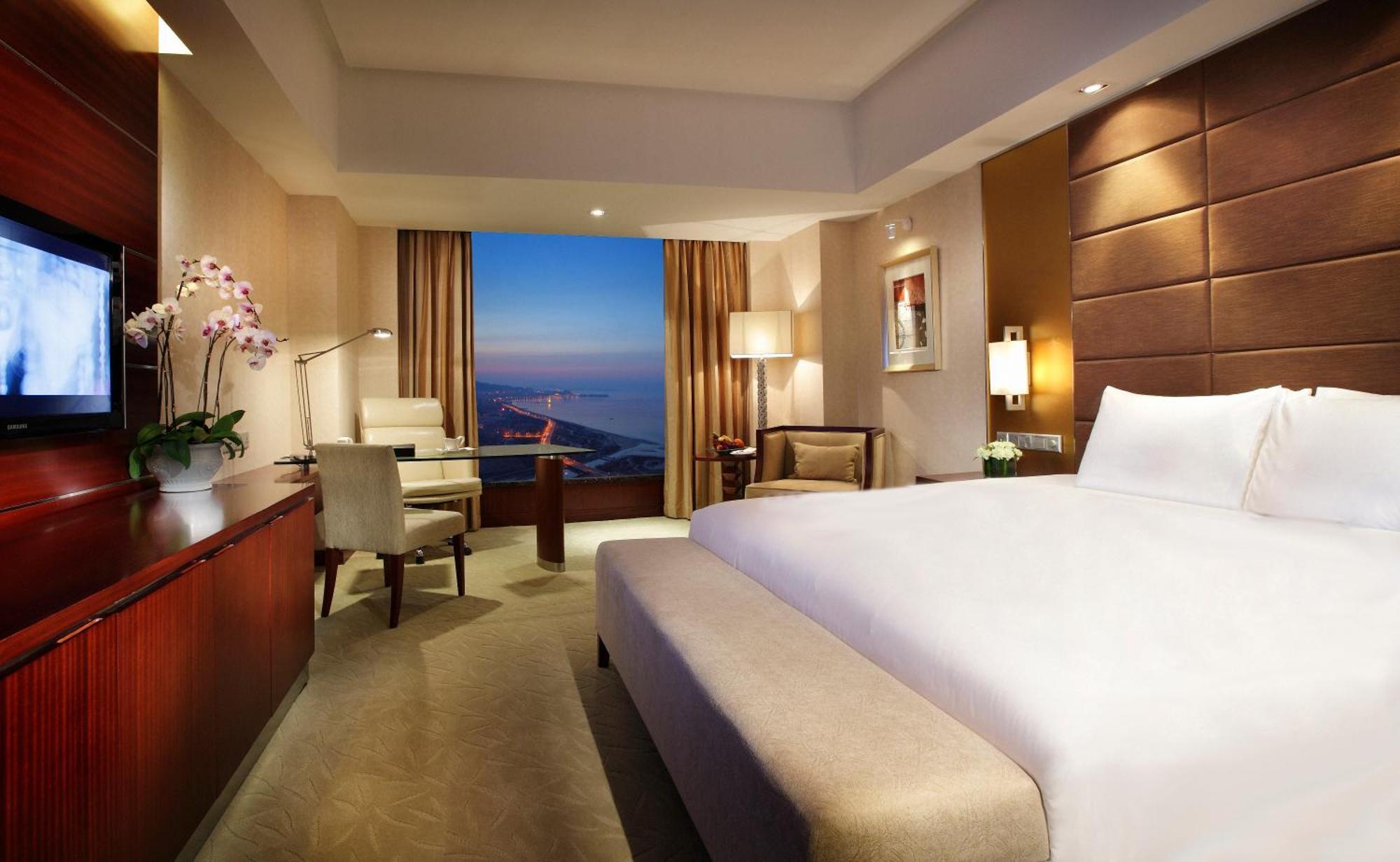 Crowne Plaza Yantai Sea View, An Ihg Hotel Kültér fotó