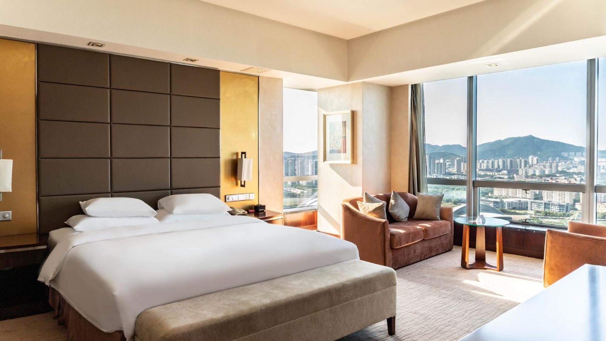 Crowne Plaza Yantai Sea View By Ihg Hotel Kültér fotó